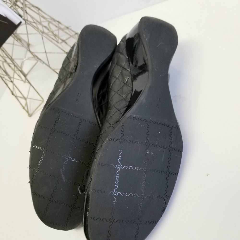 Vaneli Melore Black Quilted Leather Wedge - Picture 3 of 8